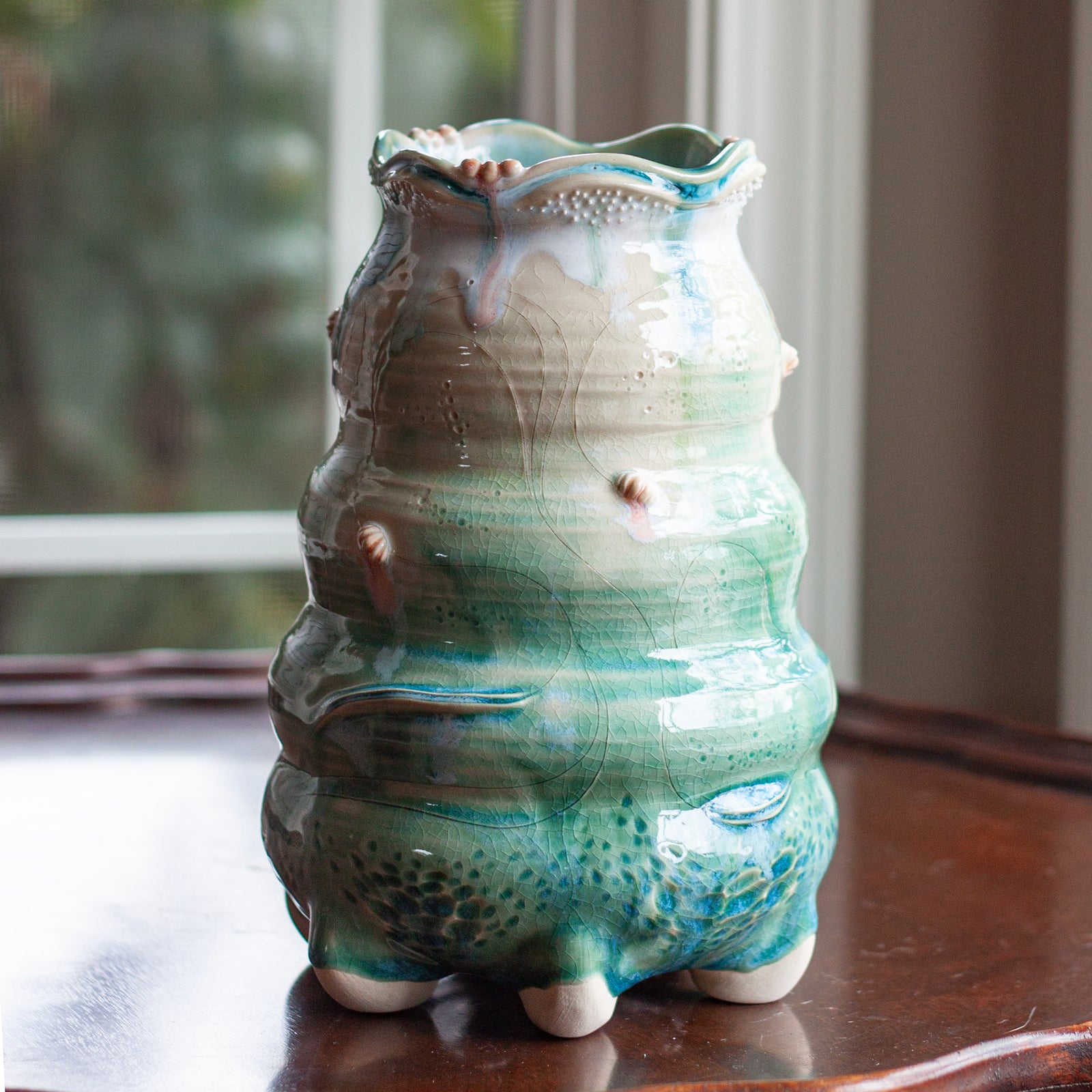 Pollinator Queen Vase