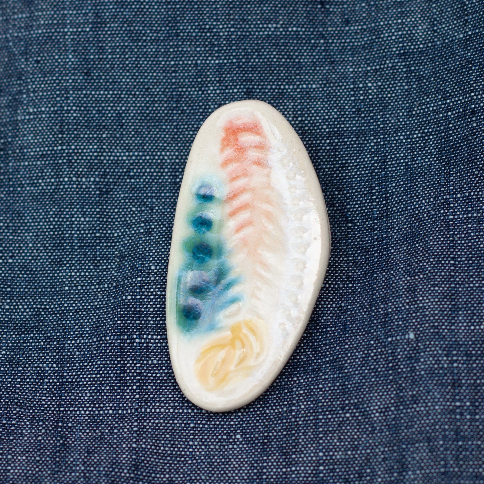 Pin 03